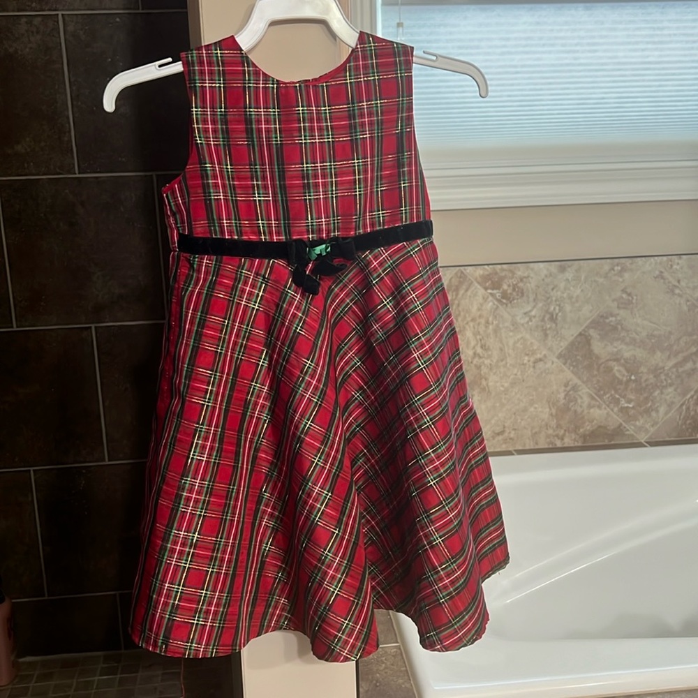 George holiday dress.  4T